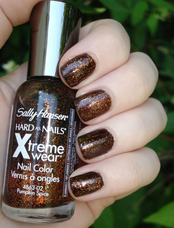 Nail polish swatch / manicure of shade Sally Hansen Pumpkin Spice