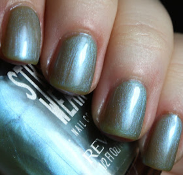 Nail polish swatch / manicure of shade Revlon Moody