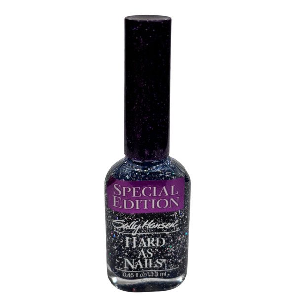 Nail polish swatch / manicure of shade Sally Hansen Techno