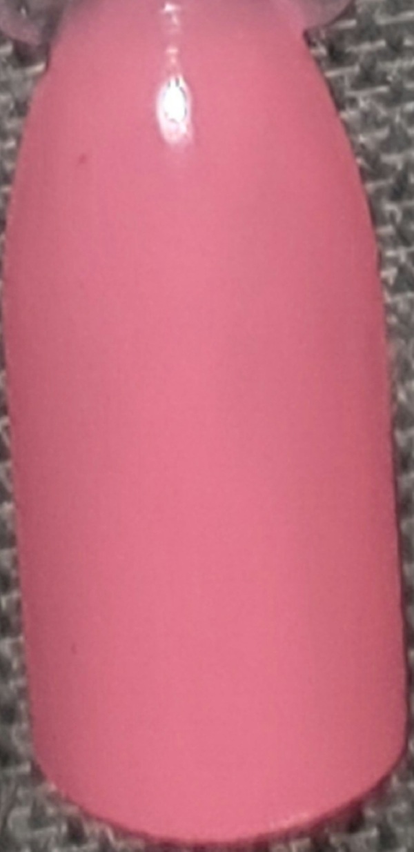 Nail polish swatch / manicure of shade Love and Beauty Pink