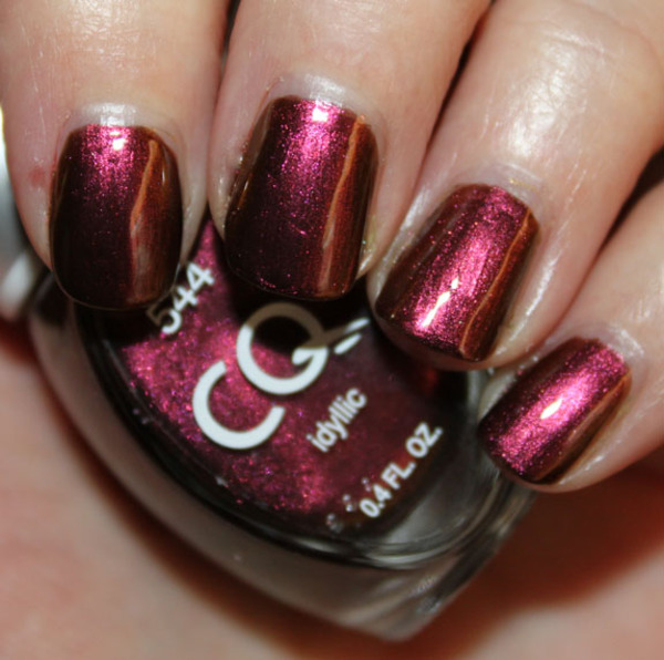 Nail polish swatch / manicure of shade CQ Idyllic