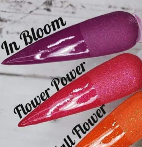 Nail polish swatch / manicure of shade Revel In bloom