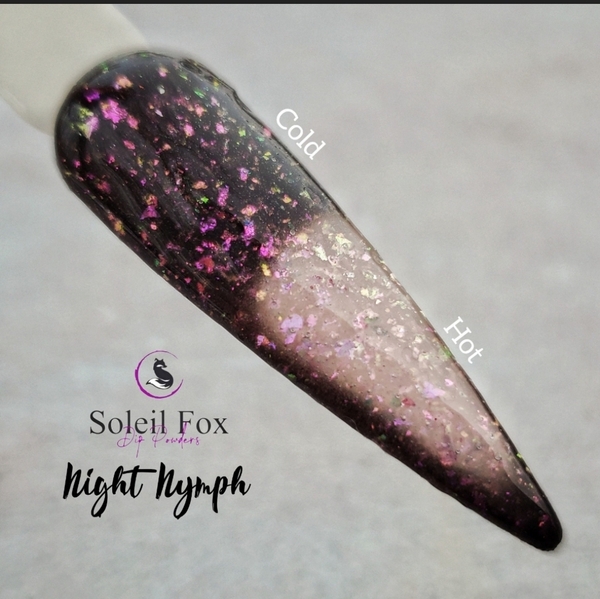 Nail polish swatch / manicure of shade Soleil Fox Night Nymph