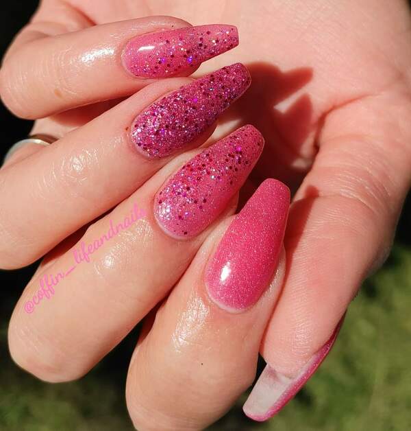 Nail polish swatch / manicure of shade Sparkle Infusion Sparkling Rose