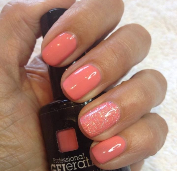 Nail polish swatch / manicure of shade GELeration Flirty