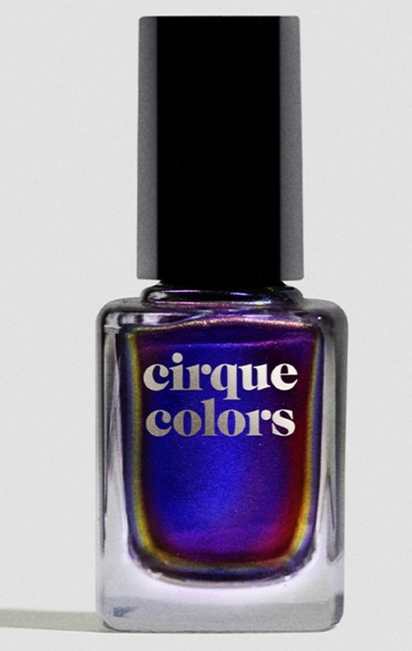 Nail polish swatch / manicure of shade Cirque Colors Ex Machina