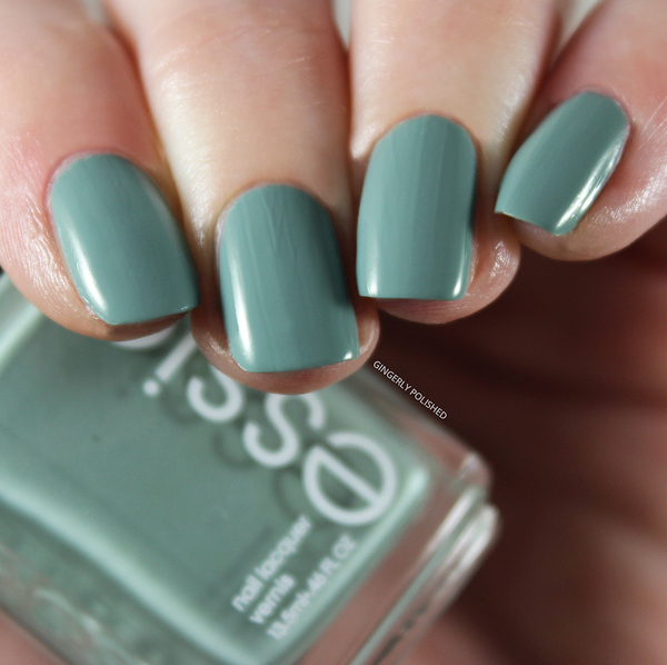 Nail polish swatch / manicure of shade essie Caught in the Rain