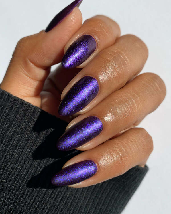 Nail polish swatch / manicure of shade Mooncat Dream Within a Dream