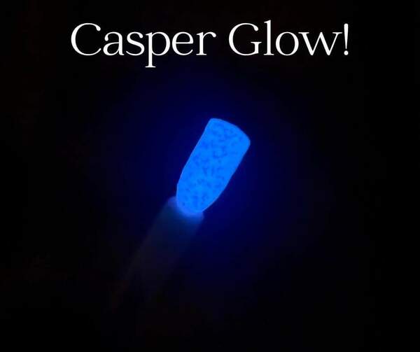 Nail polish swatch / manicure of shade Revel Casper