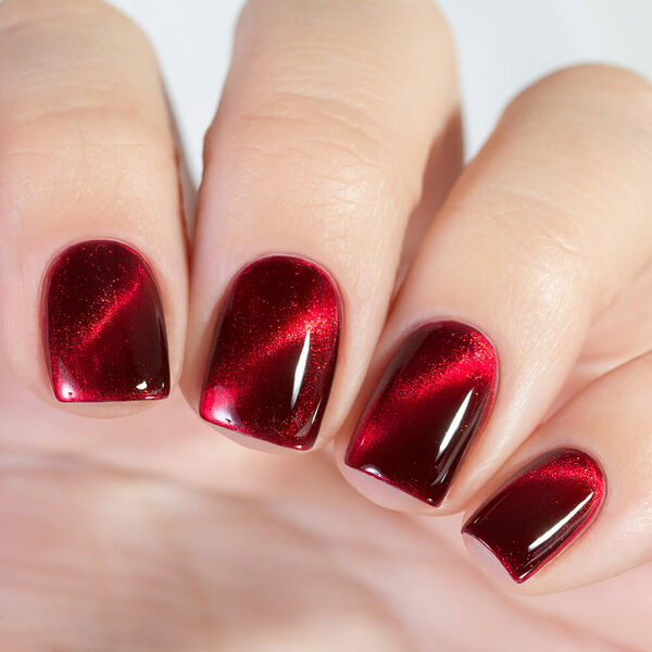 Nail polish swatch / manicure of shade Masura New Year Ball