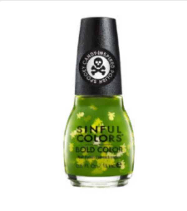 Nail polish swatch / manicure of shade Sinful Colors Sour apple killer