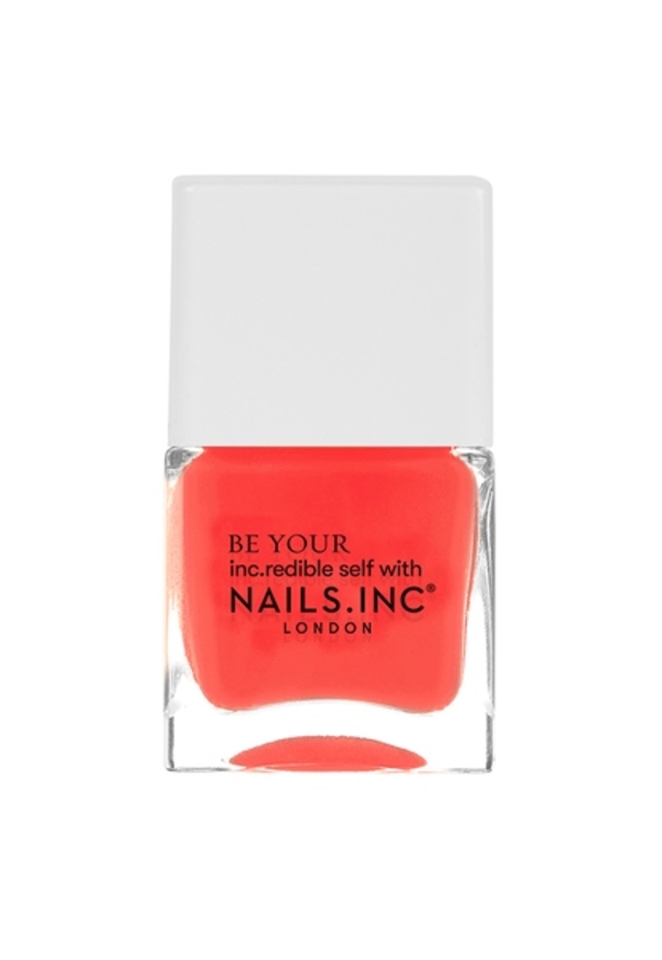 Nail polish swatch / manicure of shade Nails.inc Coral Street