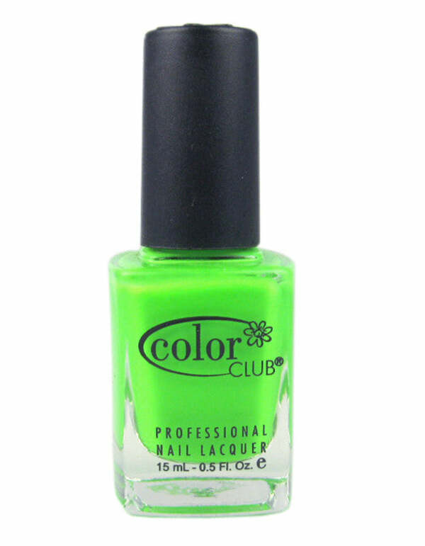 Nail polish swatch / manicure of shade Color Club The lime starts here