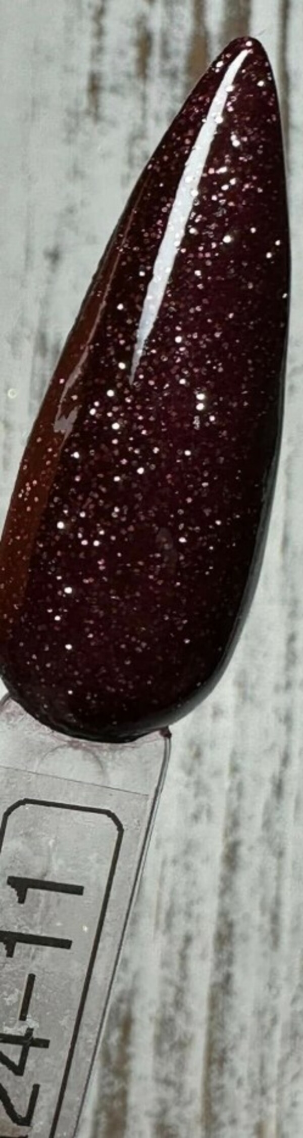 Nail polish swatch / manicure of shade Revel DOR24-11