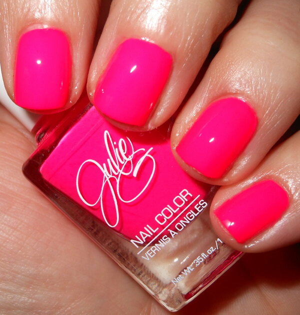 Nail polish swatch / manicure of shade JulieG Oh Em Gee!